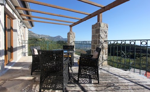 Villa in Petrovac, Budva Municipality, Montenegro 1