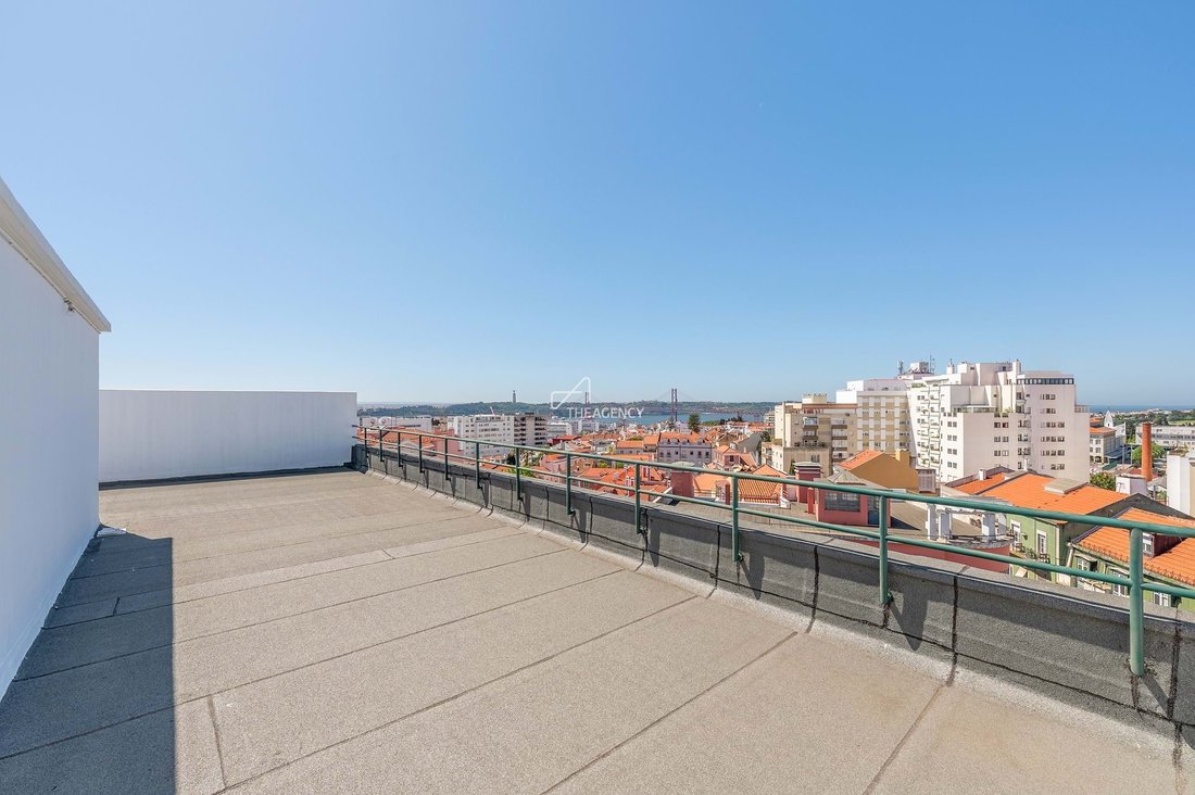 Apartment in Estrela, Lisbon, Portugal 4 - 15596419