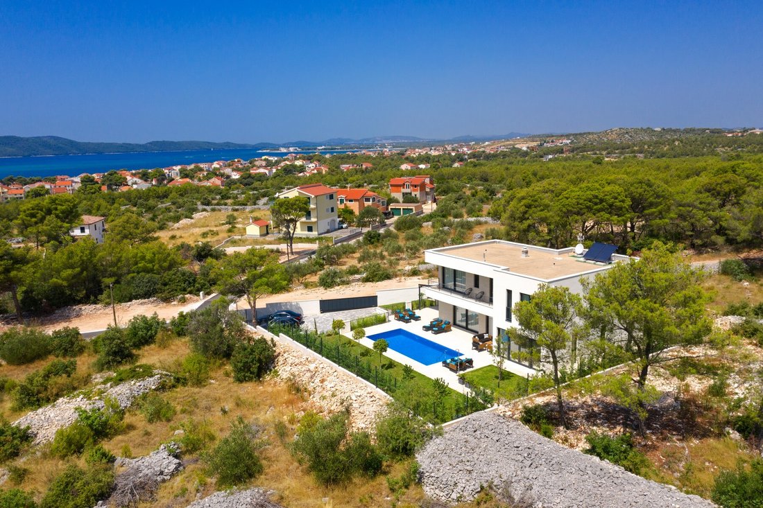 House in Gradska cetvrt Varos, Sibenik, Sibenik-Knin County 2 - 14821570