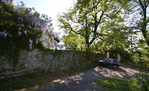 Villa à Sagrado / Sagrât / Zegraj, Frioul-Vénétie julienne, Italie 1