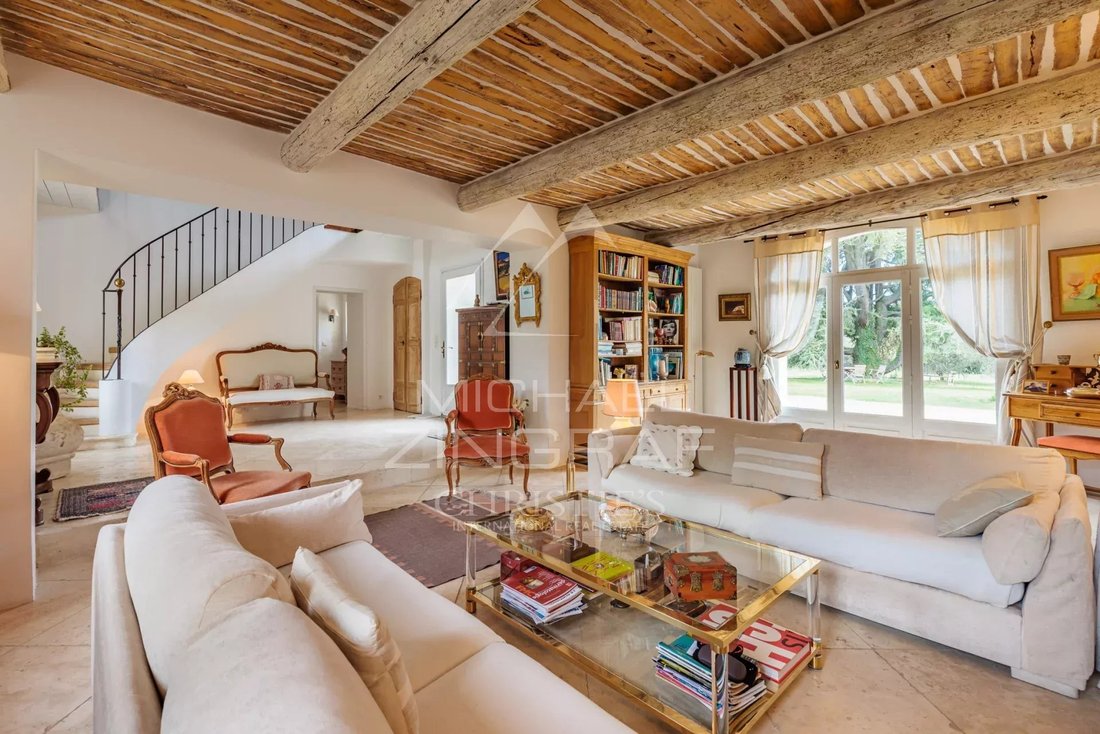 House in Cucuron, Provence-Alpes-Côte d'Azur, France 5 - 15634796