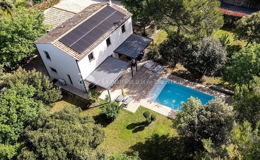 Villa in Secteur Nord, Pernes-les-Fontaines, France 1