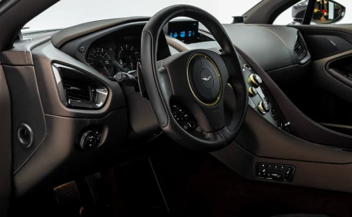 Aston-Martin Vanquish  2018 in United Arab Emirates 1
