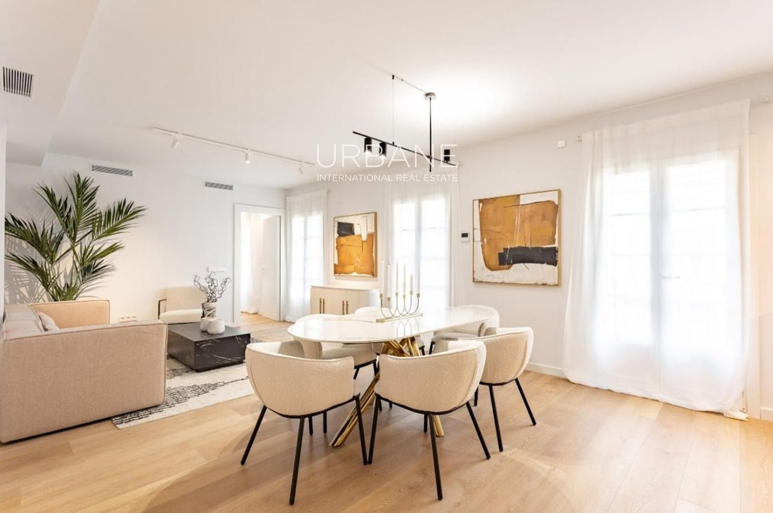 Apartment in Ciutat Vella, Barcelona, Spain 4 - 15621087