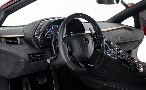 2022 Lamborghini Aventador