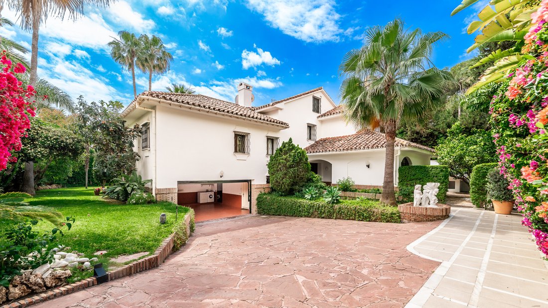 Villa in Marbella, Andalusia, Spain 3 - 15630960