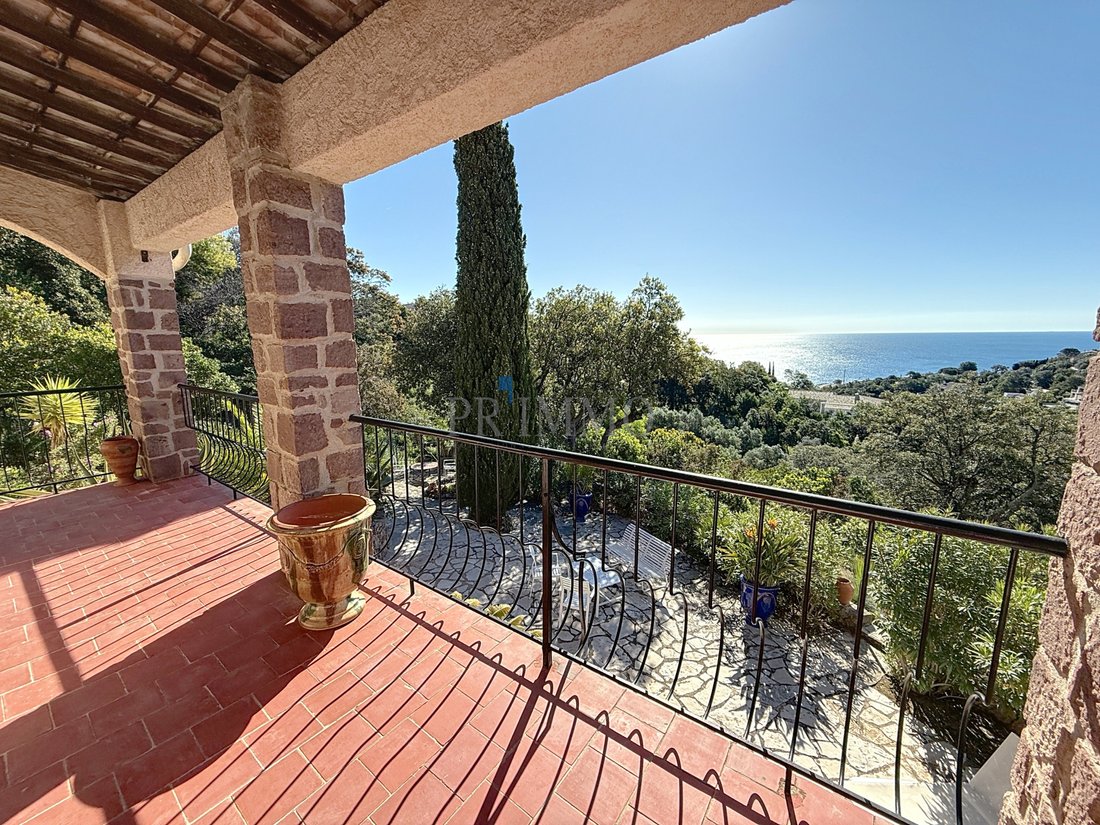 Villa in Les Issambres, Roquebrune-sur-Argens, France 5 - 15633909