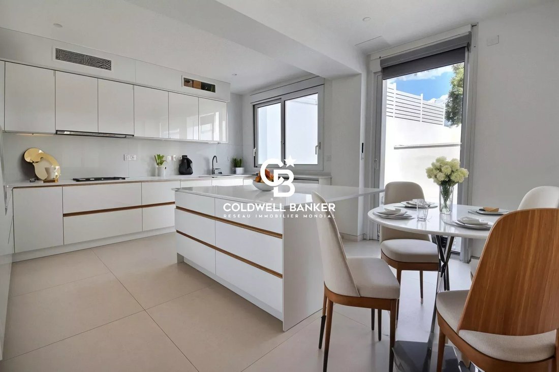 House in Villenave-d'Ornon, Nouvelle-Aquitaine, France 5 - 15635307
