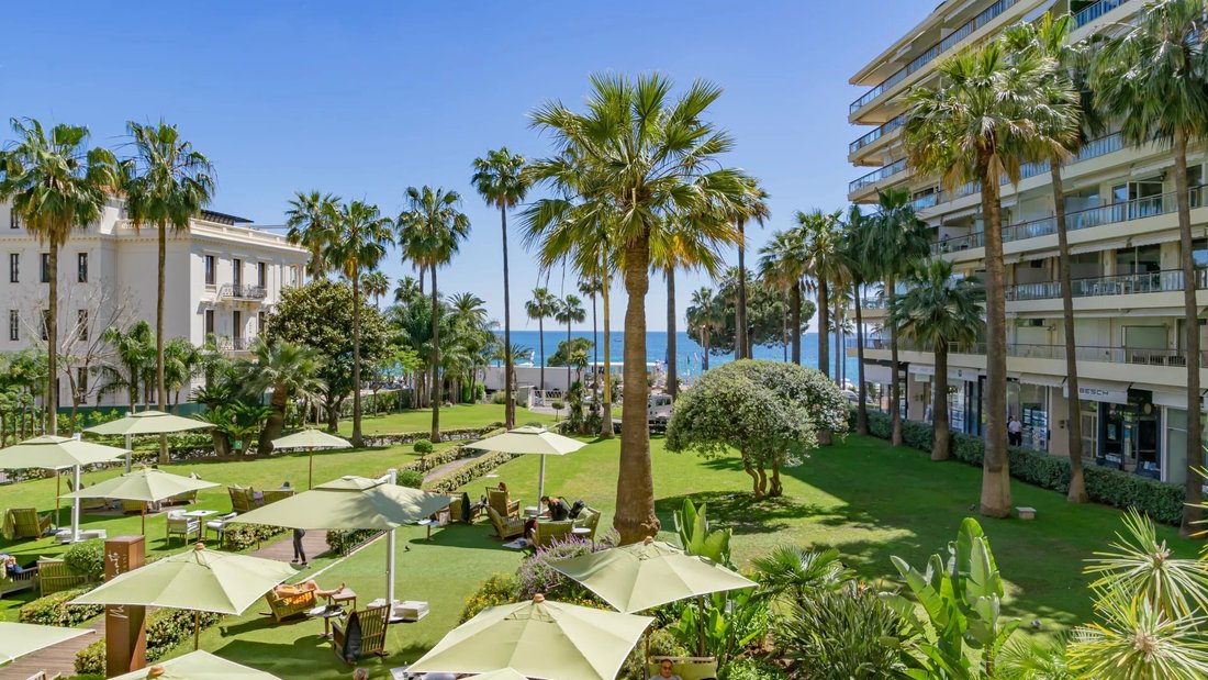 Apartment in French Riviera, Provence-Alpes-Côte d'Azur, France 1 - 15634755