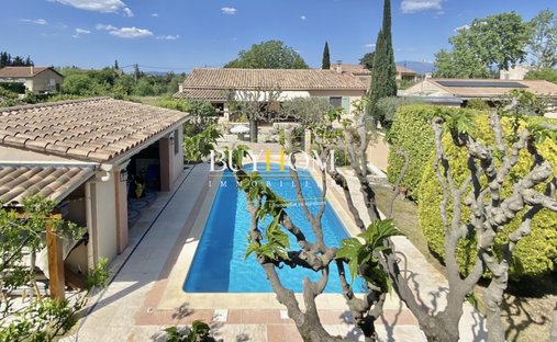 House in Secteur Nord, Pernes-les-Fontaines, France 1