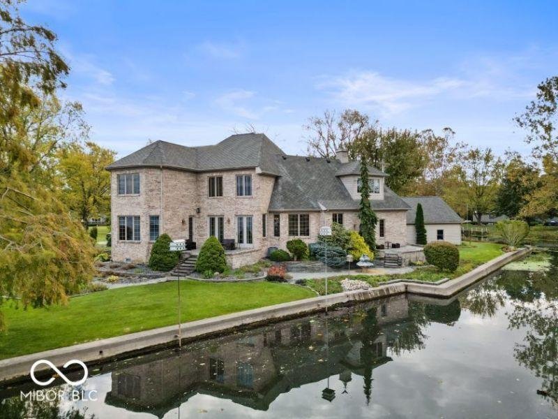 House in Pierceton, Indiana, United States 1 - 15633125