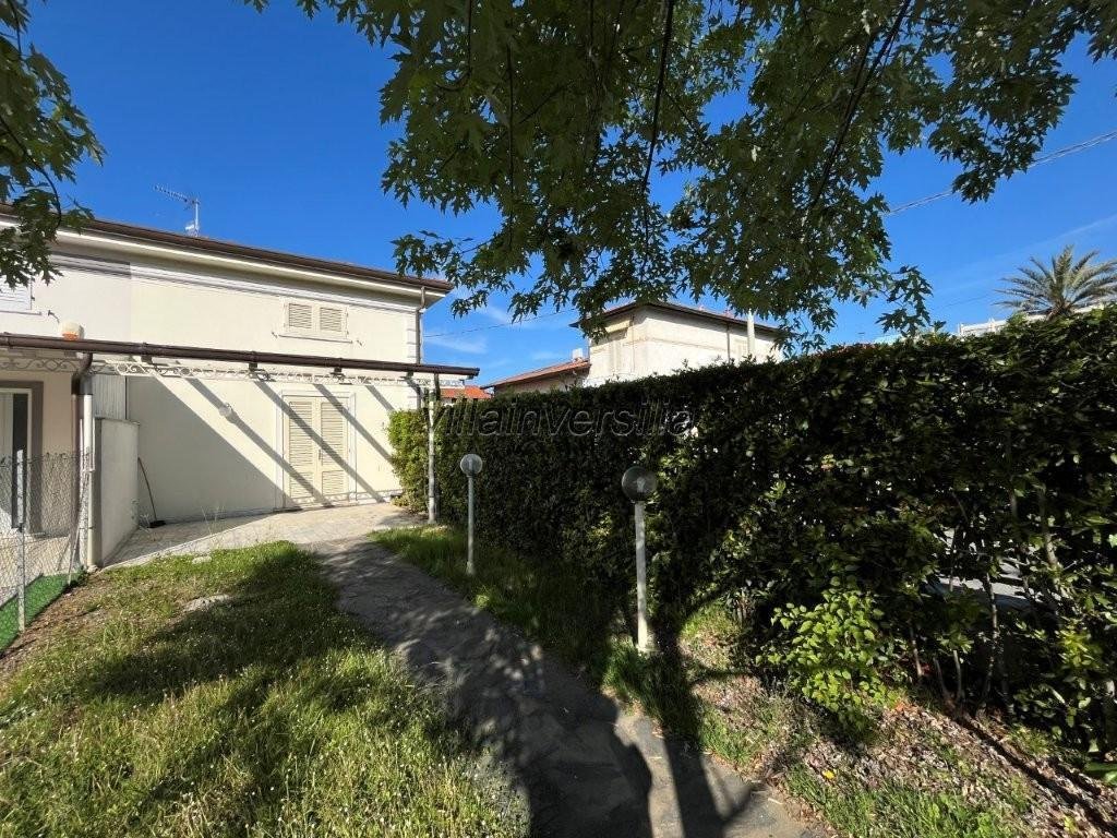 Country House in Tonfano, Pietrasanta, Italy 2 - 15630982