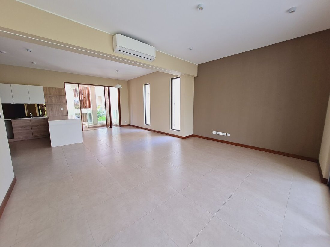 Apartment in Grand Baie, Rivière du Rempart District, Mauritius 4 - 15635373