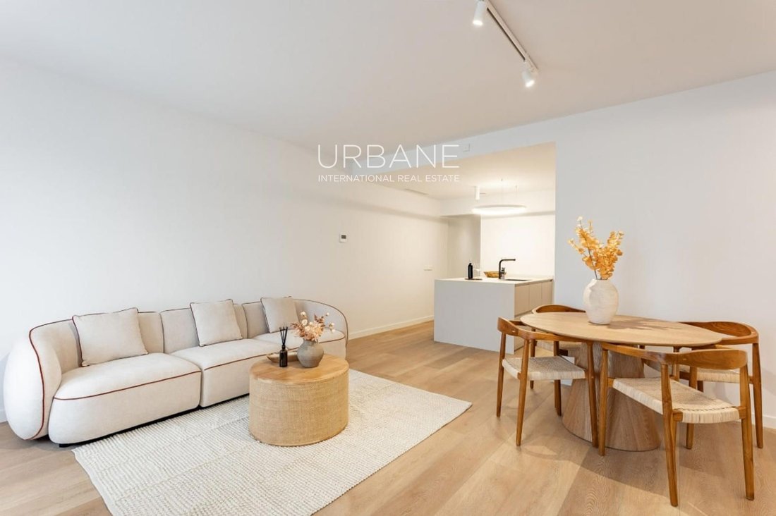 Apartment in Ciutat Vella, Barcelona, Spain 1 - 15621082