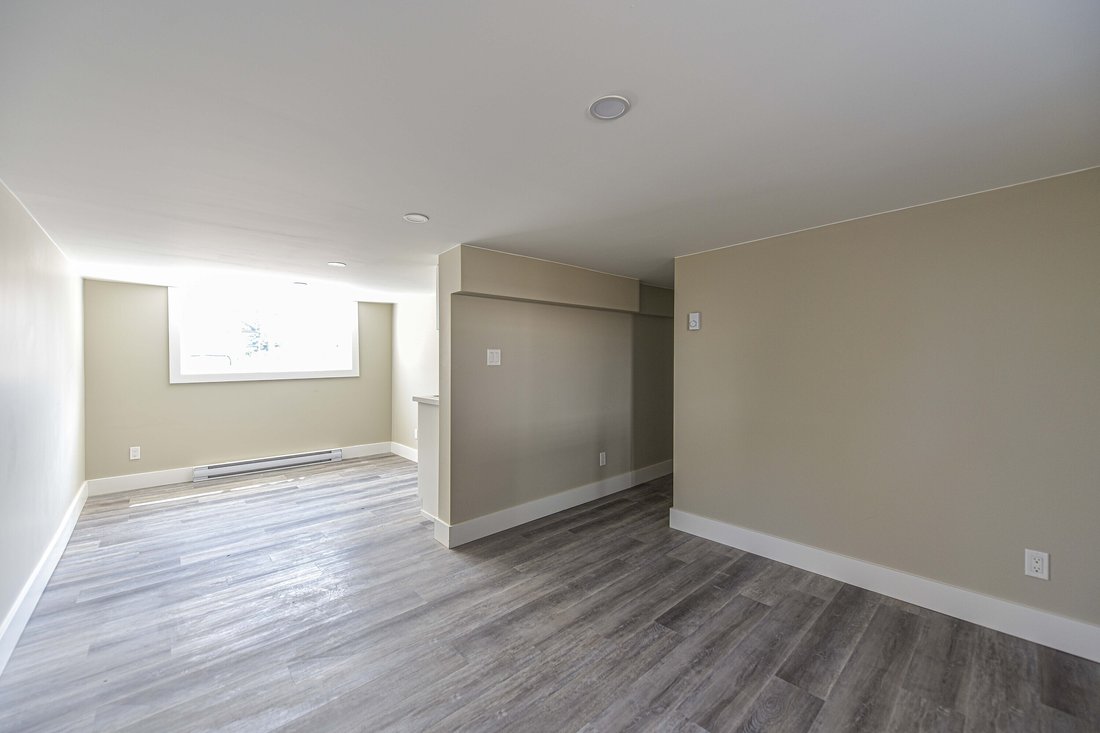 House in Orillia, Ontario, Canada 4 - 15634247