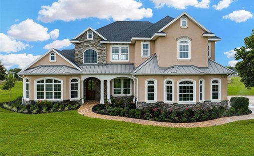 From Parks to Porches, Haines City Homes Make Every Day Brighter for Kids and Adults Alike