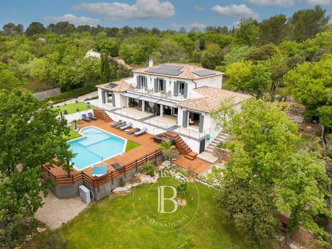 Villa in Est, Saint-Maximin-la-Sainte-Baume, France 4 - 15631682