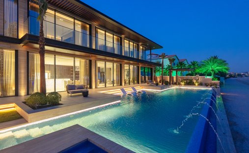 Villa in Dubai, Dubai, United Arab Emirates 1