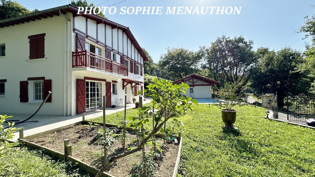House in Ustaritz, Nouvelle-Aquitaine, France 2 - 15631030