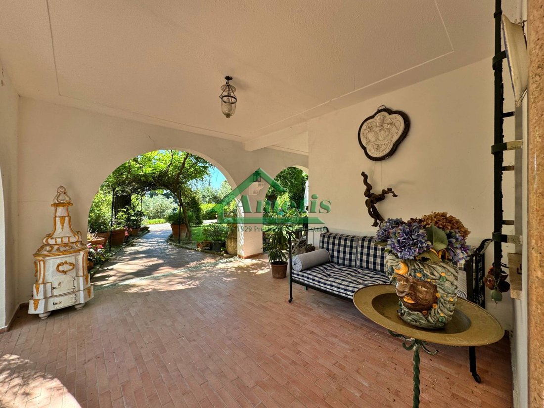 Villa in Oneglia, Imperia, Liguria 2 - 15631636