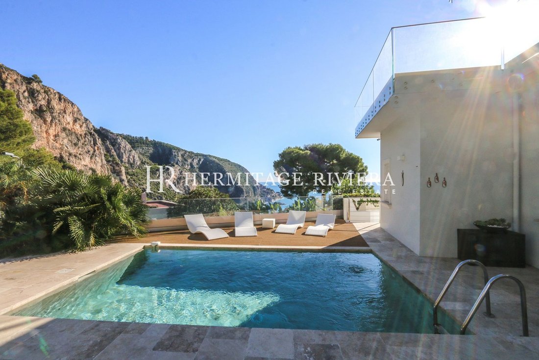 Villa in Èze, Provence-Alpes-Côte d'Azur, France 3 - 14046645