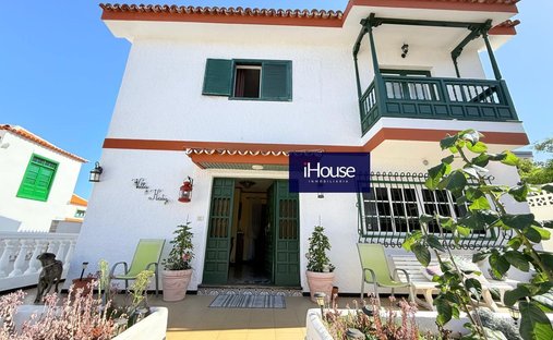 Chalet in Puerto de la Cruz, Canary Islands, Spain 1
