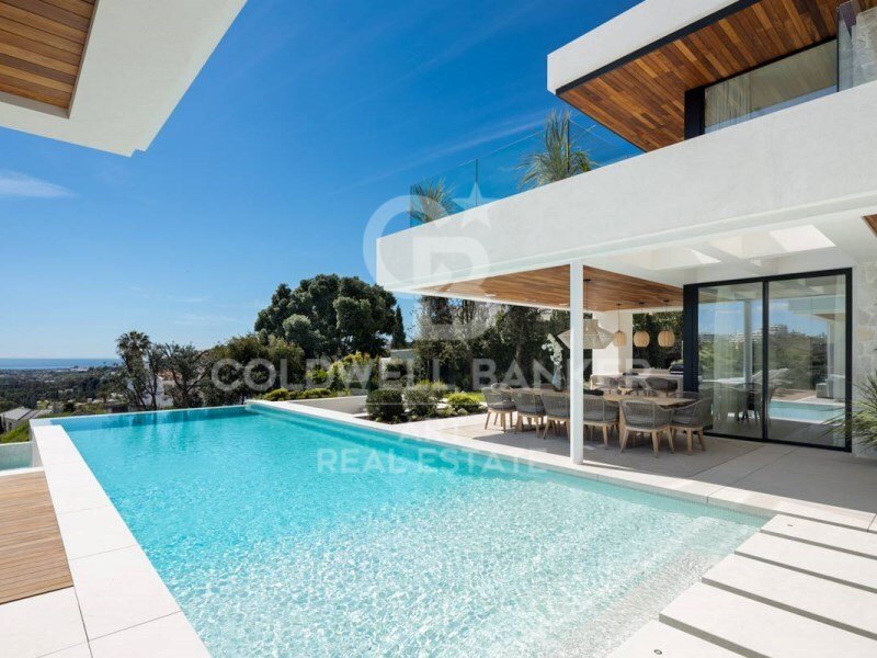 House in La Quinta, Benahavis, Andalusia 2 - 15596687