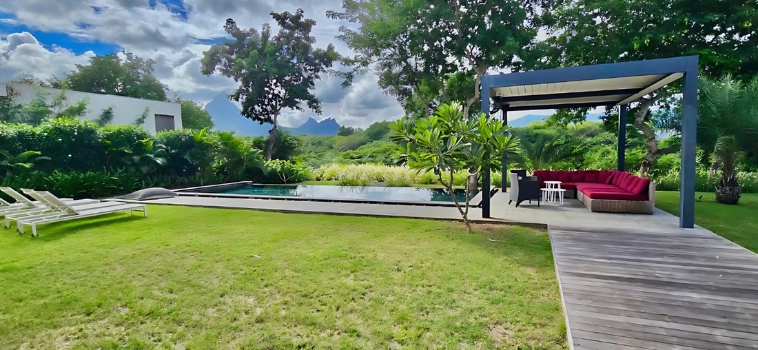 Villa in Tamarin, Rivière Noire District, Mauritius 3 - 15633263
