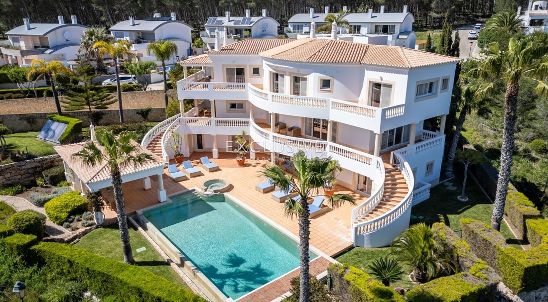 Villa in Budens, Algarve, Portugal 1 - 15630097