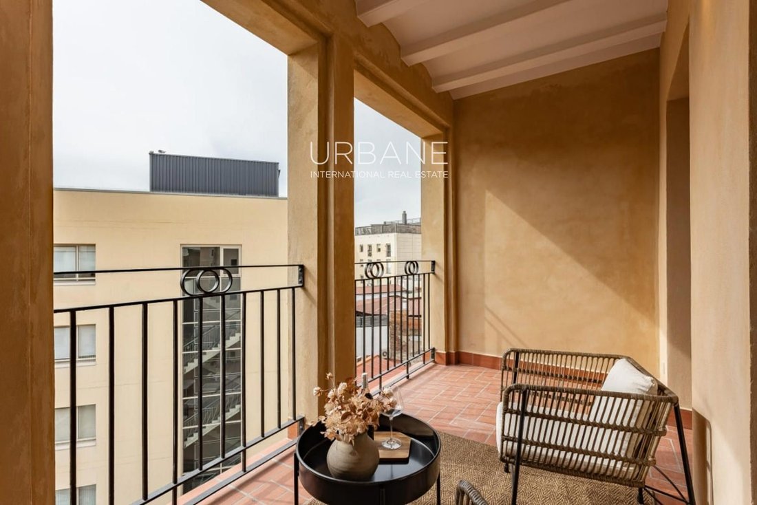 Apartment in Ciutat Vella, Barcelona, Spain 4 - 15621082