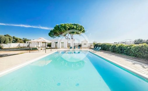 Villa a Pulsano, Puglia, Italia 1