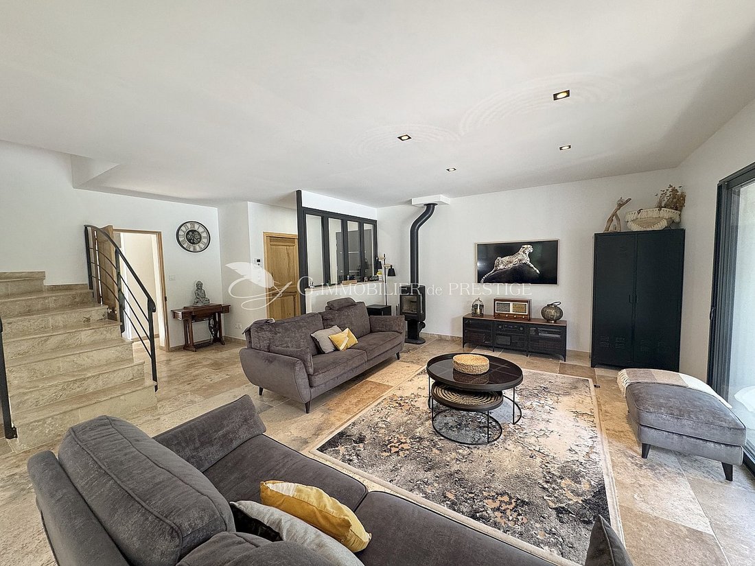 Villa in Secteur Nord, Pernes-les-Fontaines, France 2 - 15633898