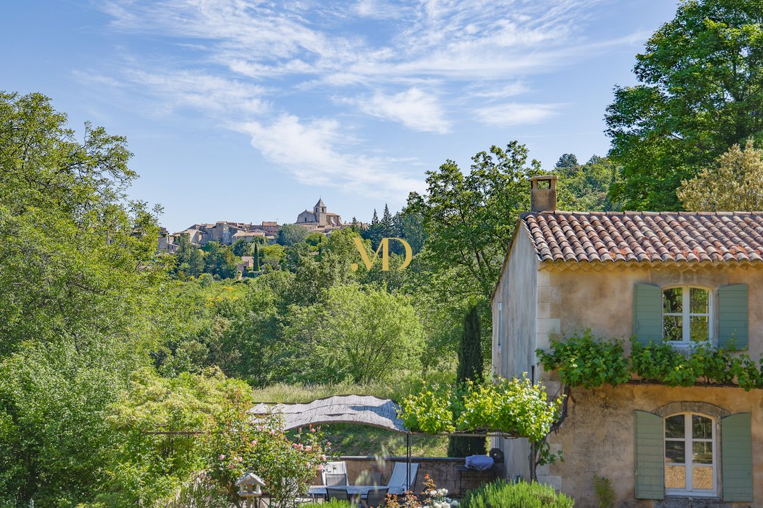 Le Moulin des Rêves: An 18th-Century Waterfall Retreat in Provence’s Wild Heart