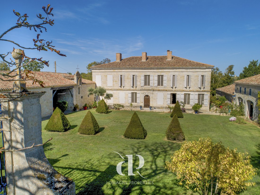 Whispers of Gascony: A 17th-Century Manor’s Timeless Embrace