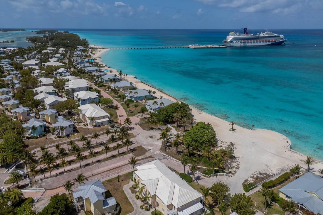 Bailey Town, Bimini, The Bahamas 1 - 15632433