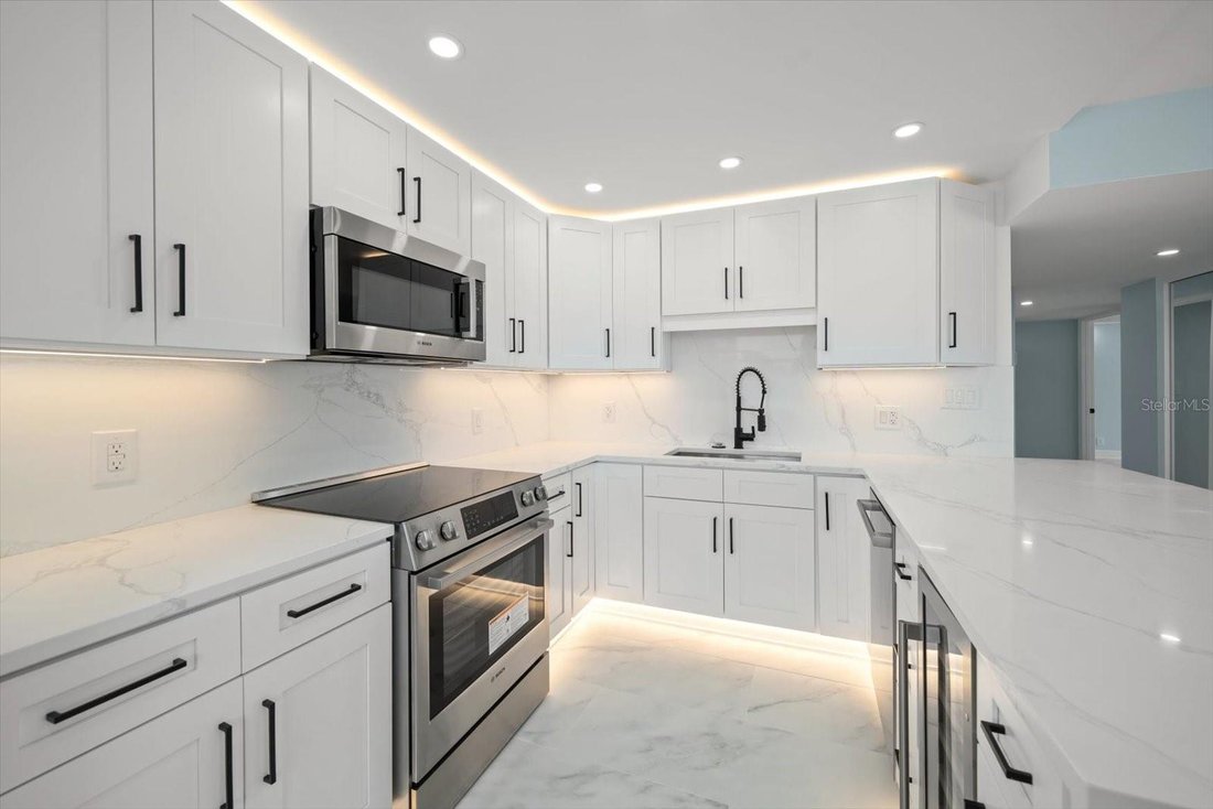 Condo in Clearwater, Florida, United States 5 - 15625184