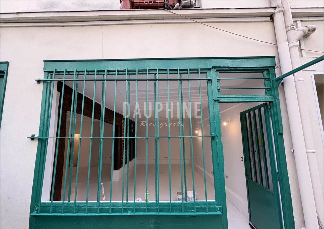 Apartment in Léon-Blum Folie-Regnault, Paris 11e Arrondissement, Paris 5 - 15629779