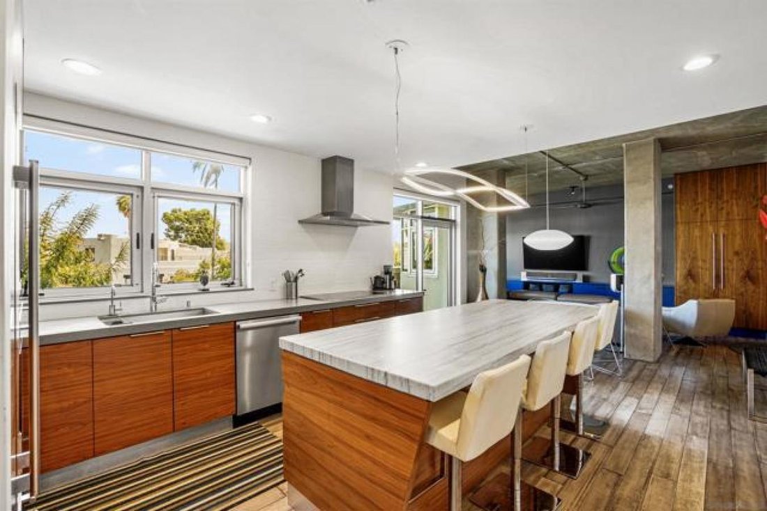 Condo in San Diego, California, United States 3 - 15631122