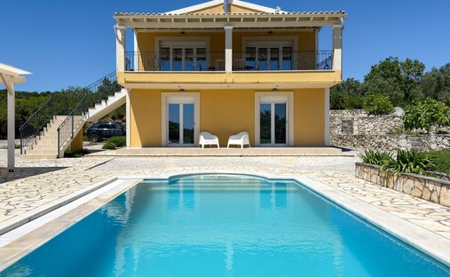 Villa in Corfù, Peloponnese, Western Greece and the Ionian, Grecia 1
