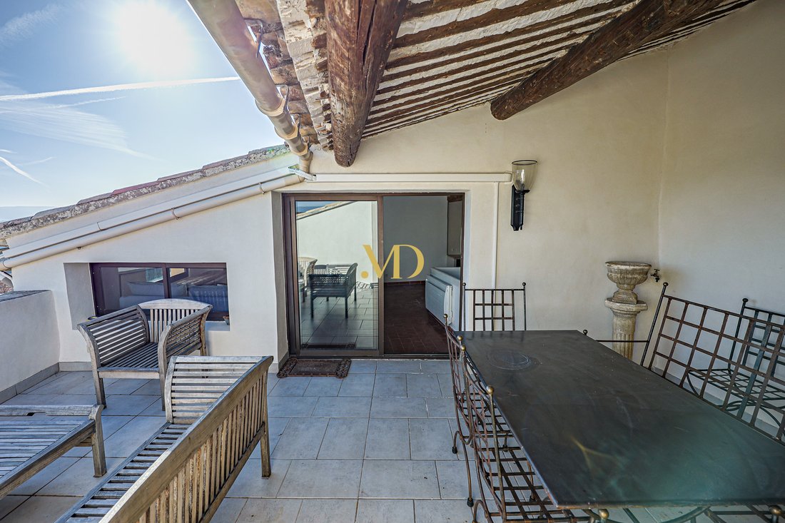 Joucas, Provence-Alpes-Côte d'Azur, France 2 - 15634117