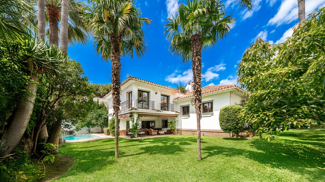 Villa in Marbella, Andalusia, Spain 1 - 15630960