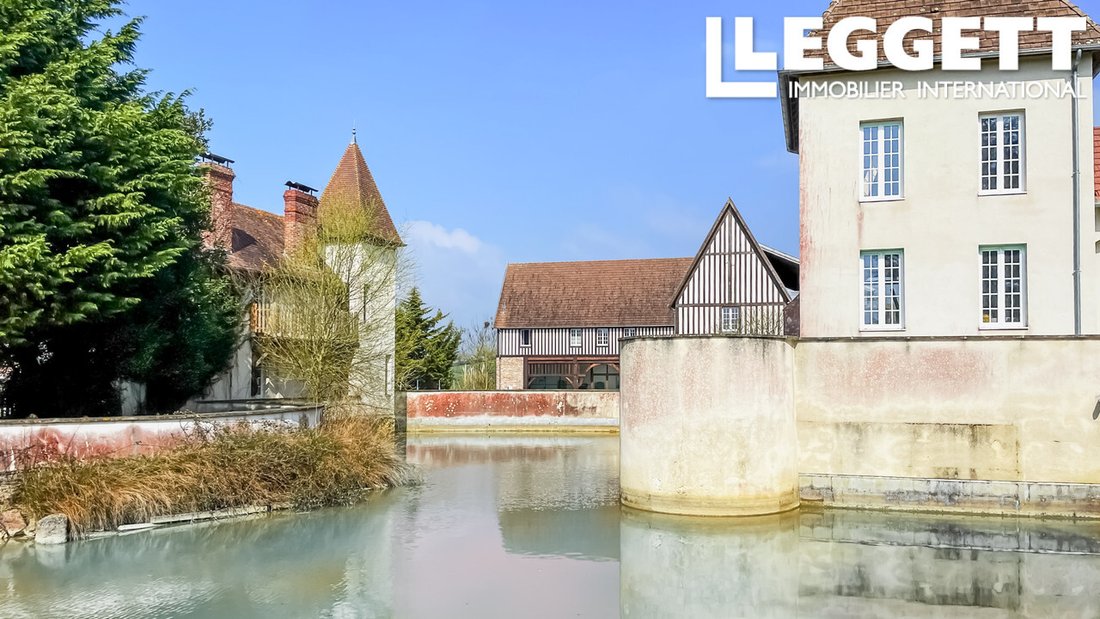 Villa in Lessard-et-le-Chene, Normandy, France 4 - 15631631