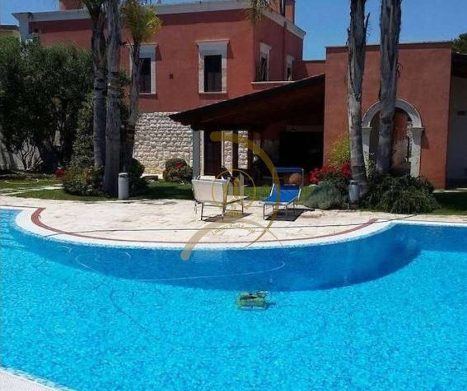 Villa in Saint Peter - Saint Lorenzo, Bisceglie, Apulia 1 - 15262265