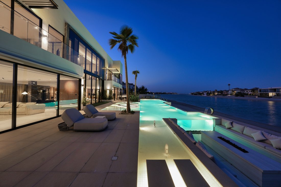 Villa in Palm Jumeirah, Dubai, United Arab Emirates 3 - 15630374