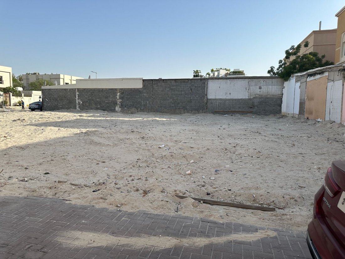 Land in Umm Suqeim, Dubai, United Arab Emirates 4 - 15634515