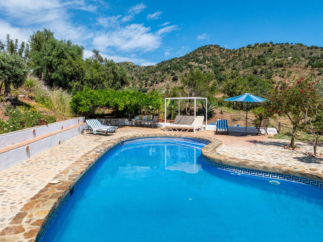 Finca in Almogia, Andalusia, Spain 2 - 15042068