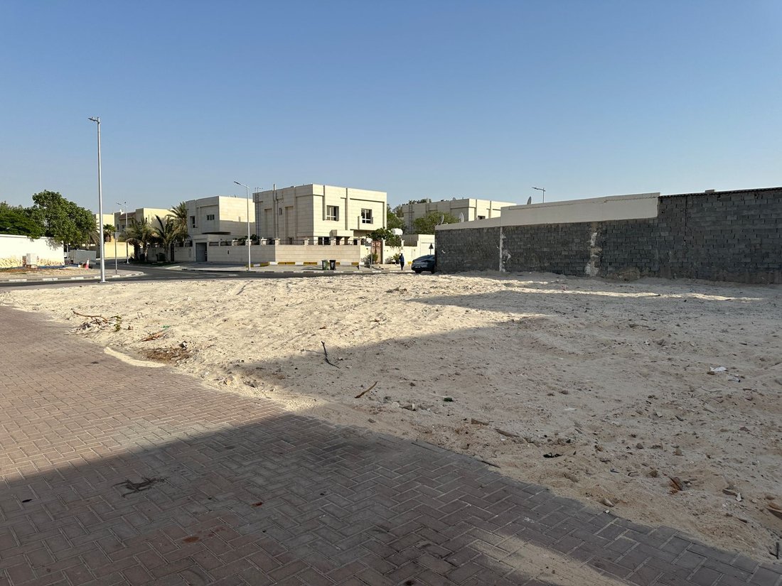 Land in Umm Suqeim, Dubai, United Arab Emirates 5 - 15634515