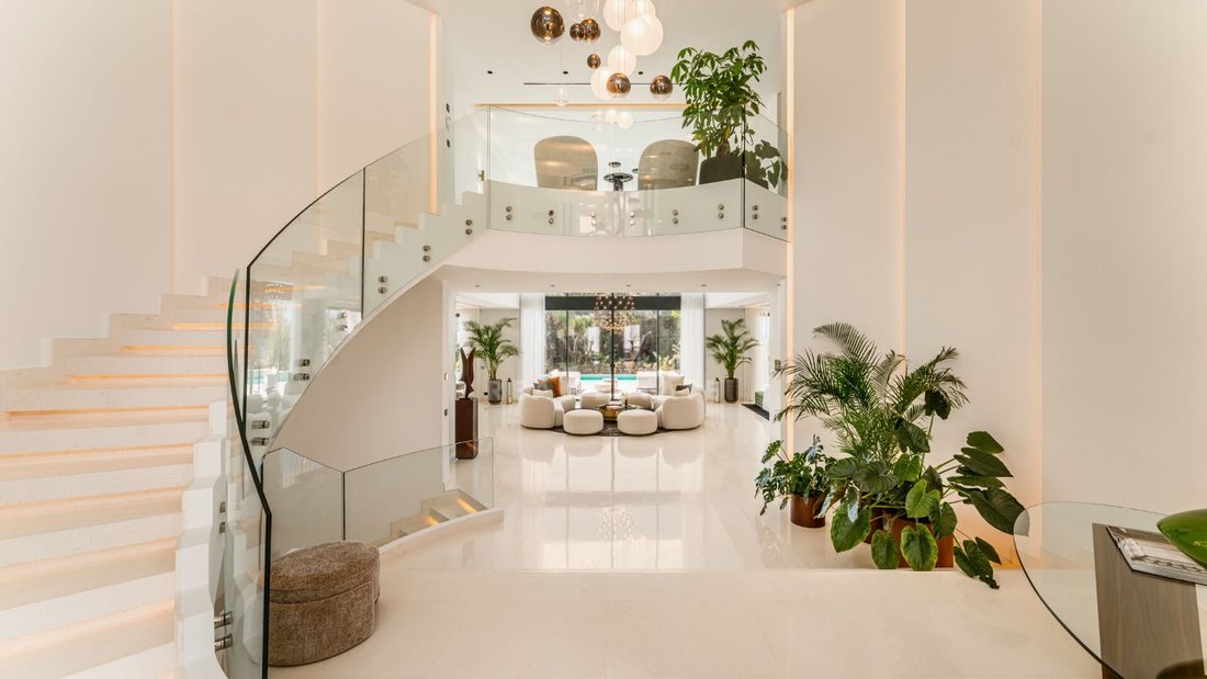 Villa in Sierra Blanca, Marbella, Spain 5 - 15473624