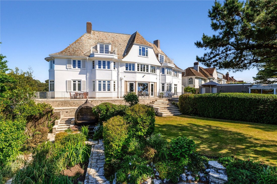 House in Westbourne, Bournemouth, England 5 - 14597949