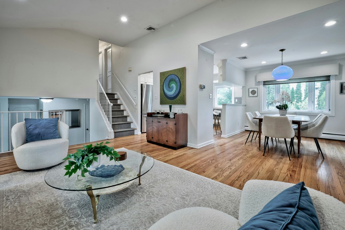 House in Port Washington, New York, United States 4 - 15636418
